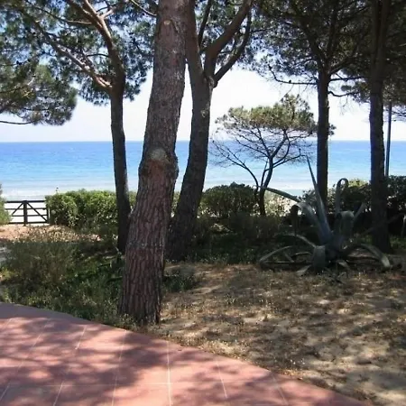 House Avec Acces Direct Sur La Plage *