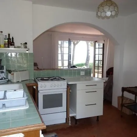 House Avec Acces Direct Sur La Plage *